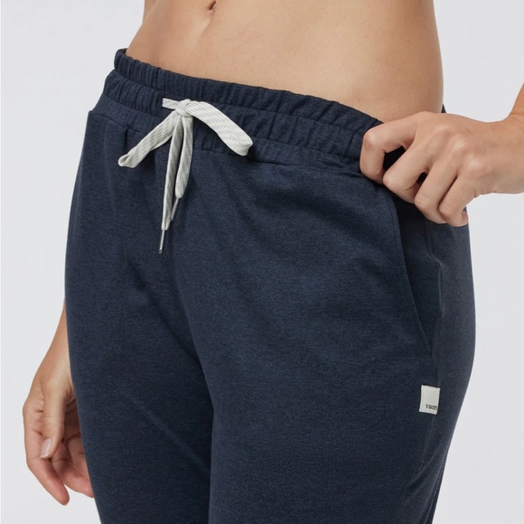 Vuori Women’s Performance Joggers Size Small - Picture 2 of 9